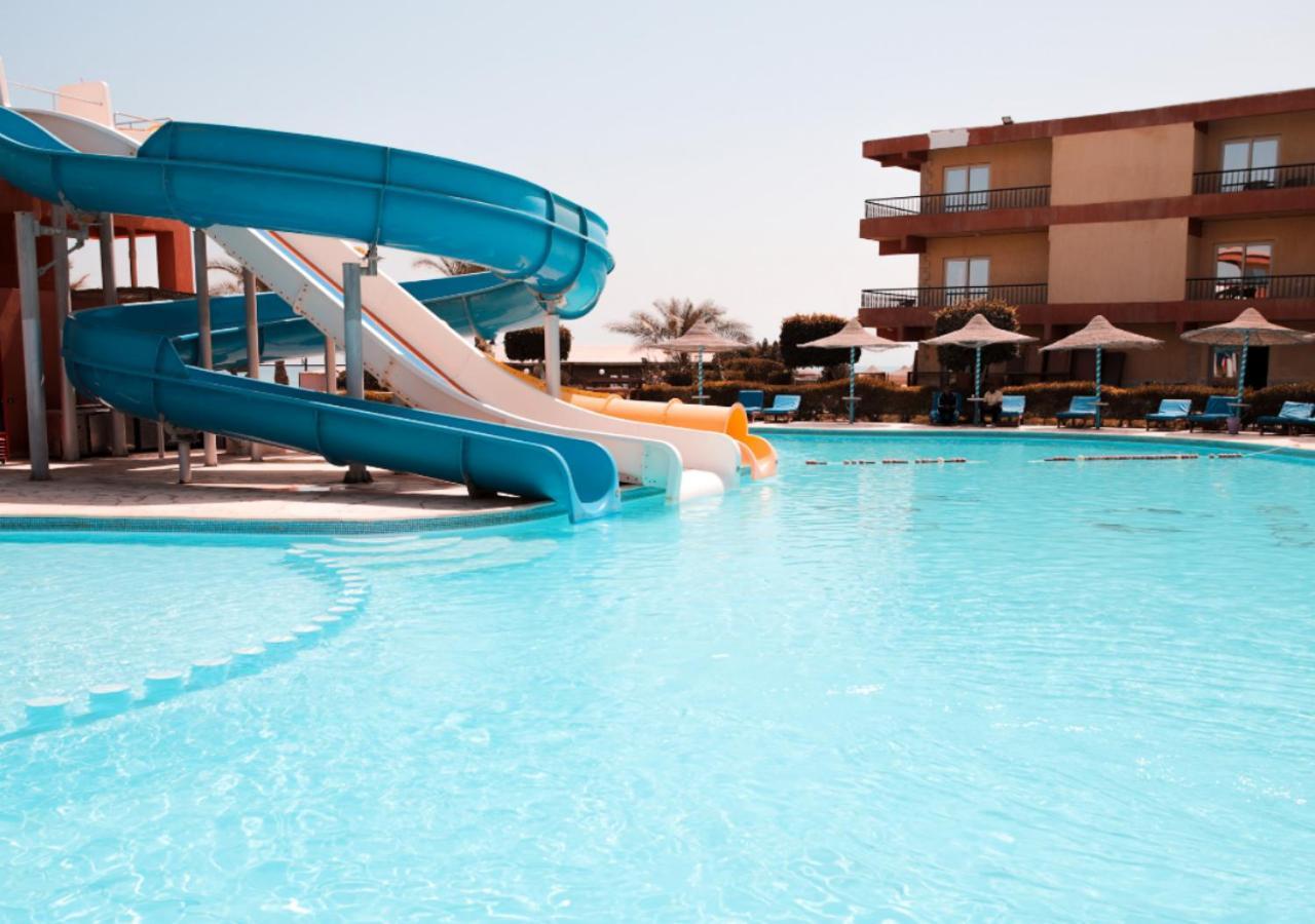 Retal View Resort El Sokhna Aqua Park Айн-Сохна Екстер'єр фото